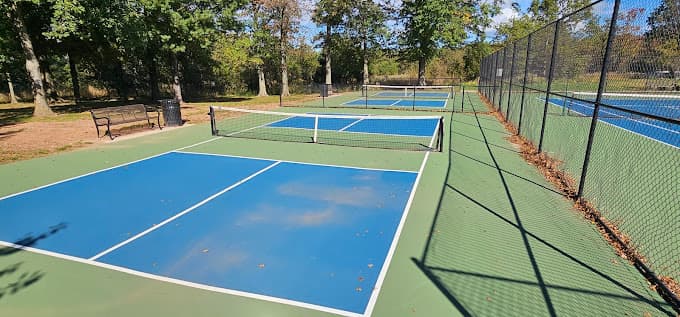 Wynnwood Tennis & Pickleball Courts