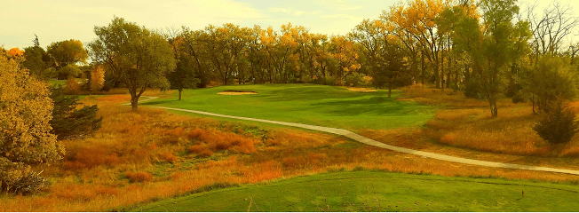Lake Maloney Golf Club