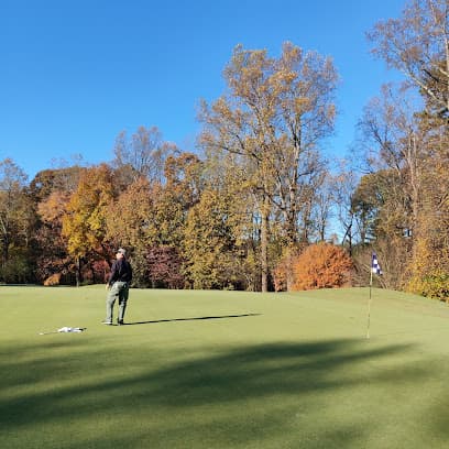 Lakeview Golf Club